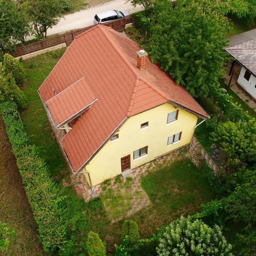 David Apartman Gárdony Exterior foto